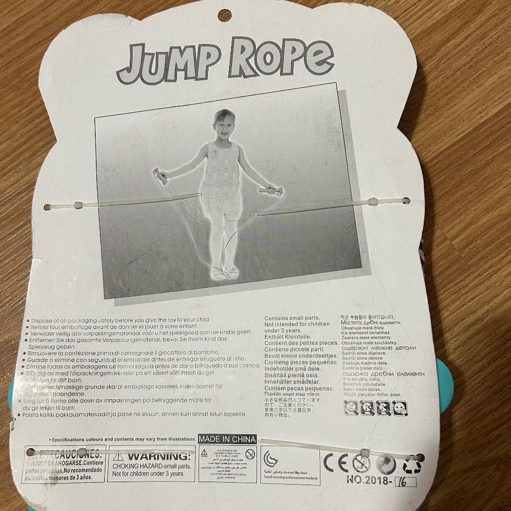 NWT Kids Jump Rope - Picture 2 of 3
